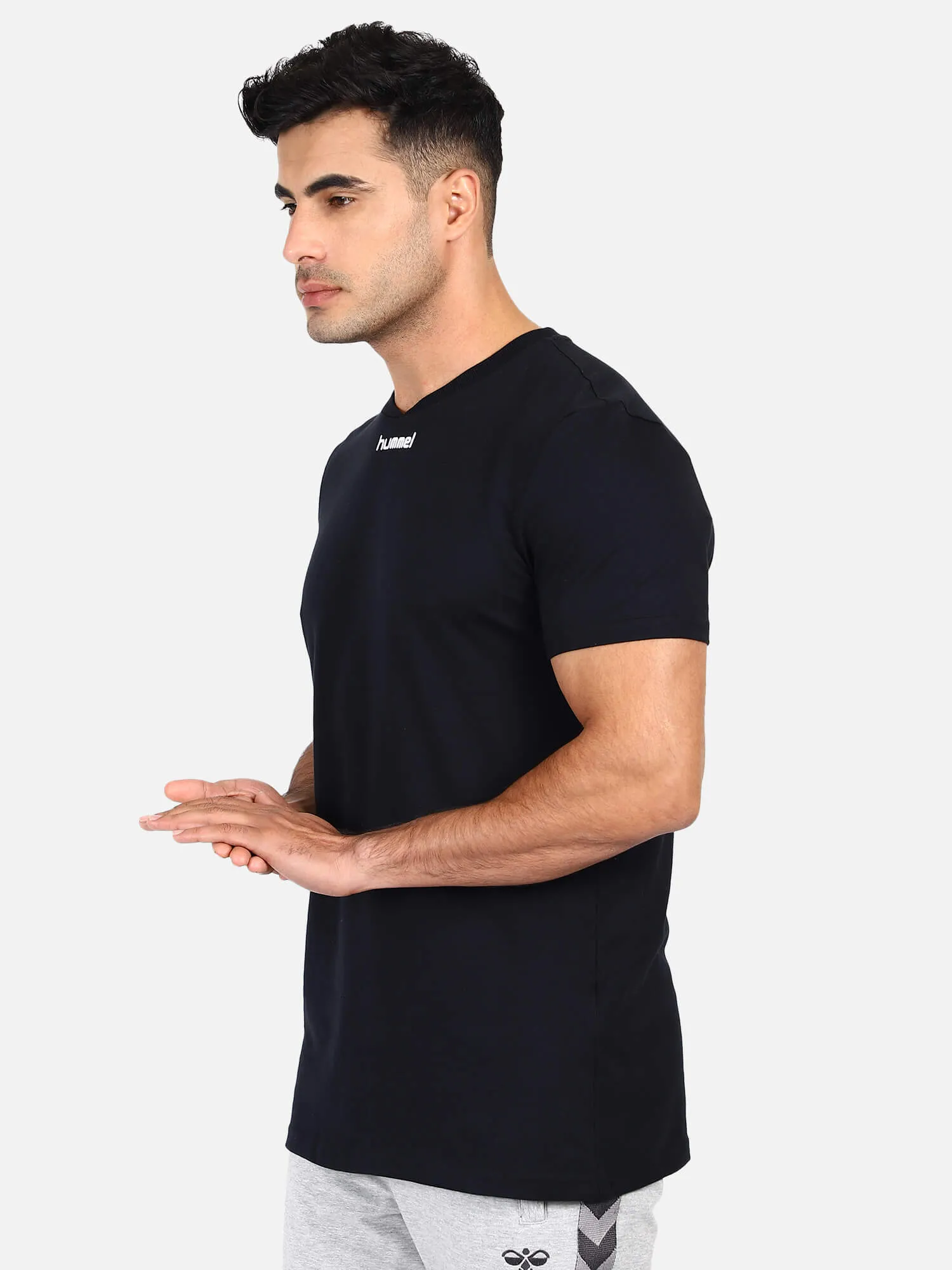 Asser Men Cotton Black T-Shirt